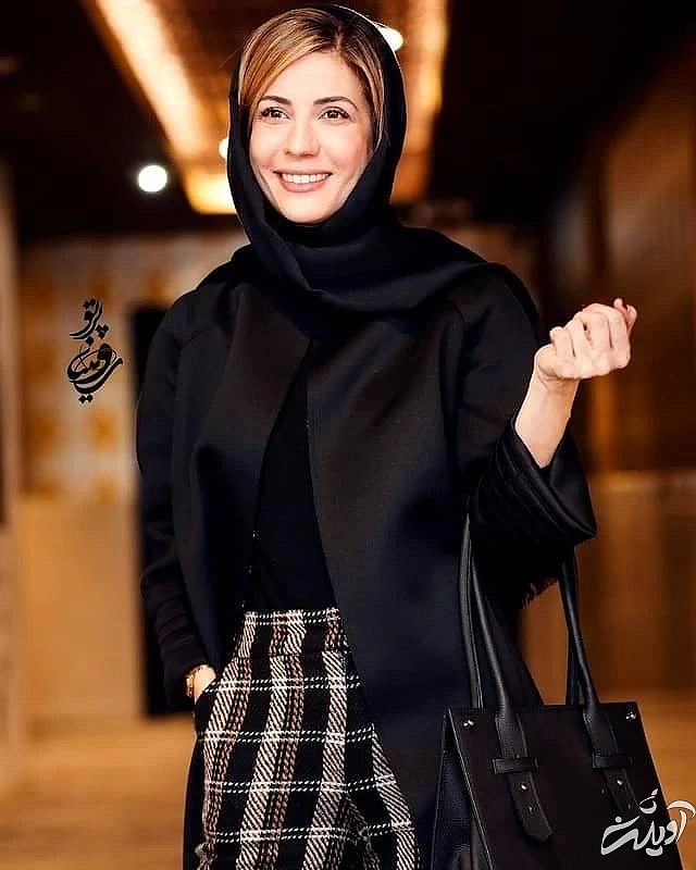 سارا بهرامی در اکران فیلم علفزار سارا بهرامی